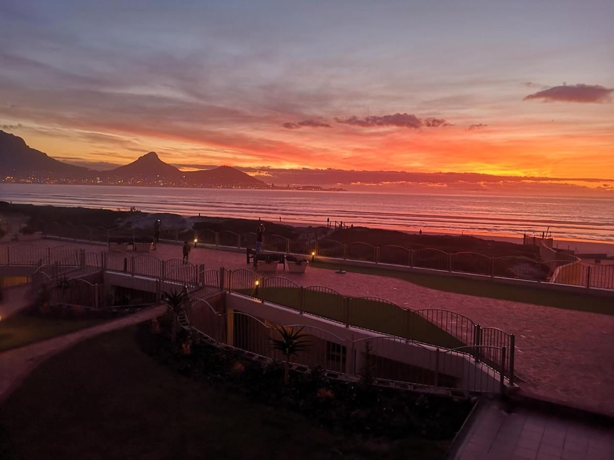 Lagoon Beach Neptune Isle Cape Town Luaran gambar